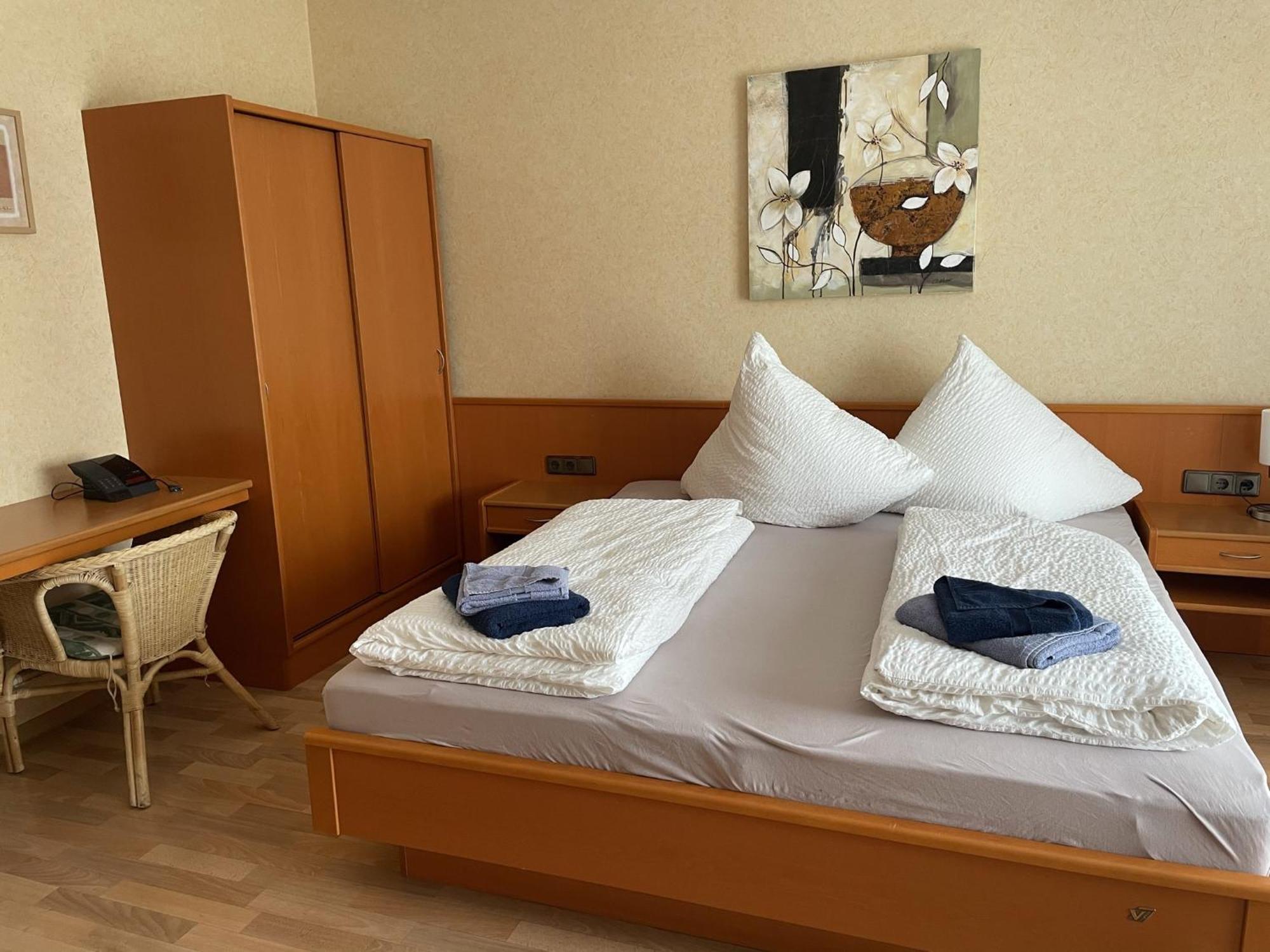 Weingut & Gaestehaus Andreas Erz Apartament *